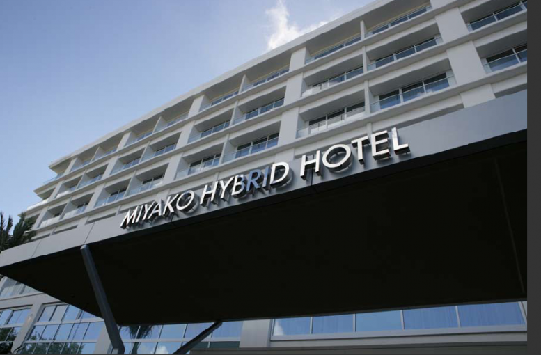 Hybrid casino