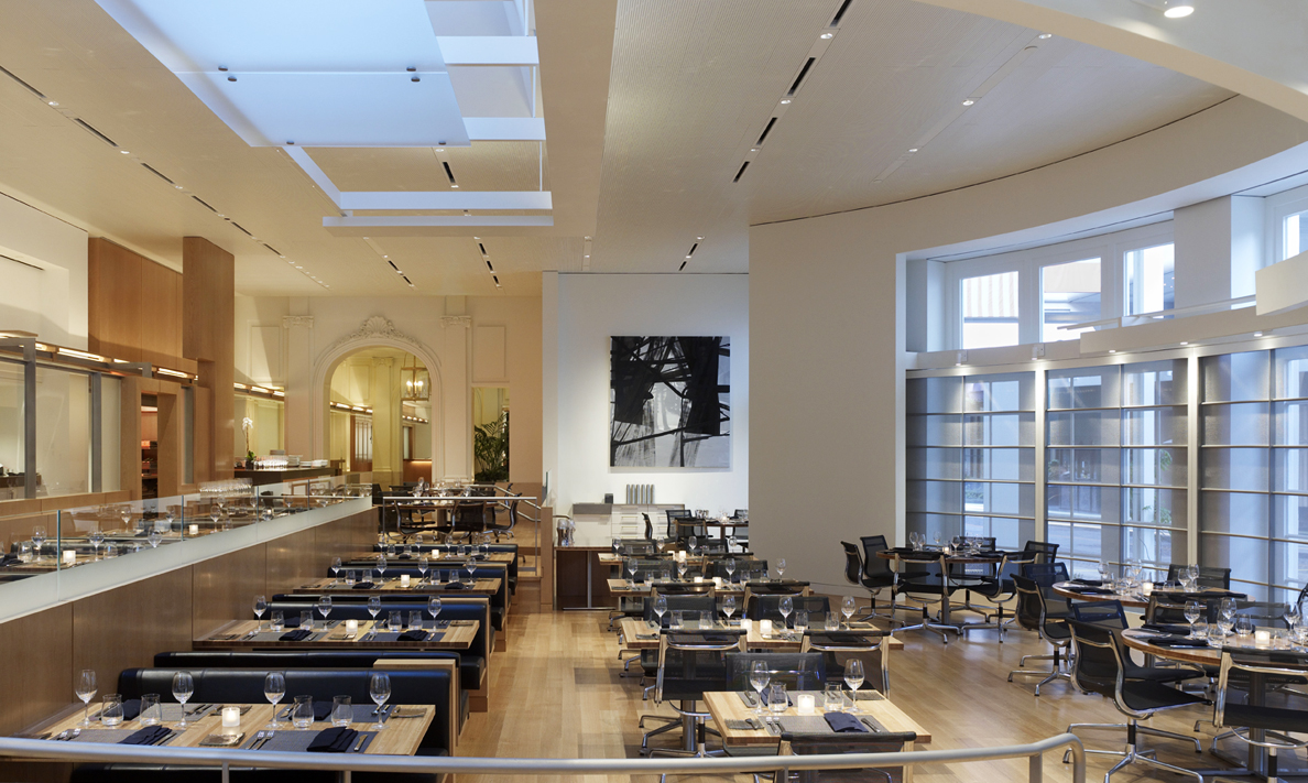 CUT: Wolfgang Puck Restaurant