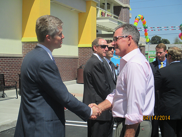 MATT VP, Charlie Mallers, shakes hands with Mac Chandler, Managing Director of Regency Centers.