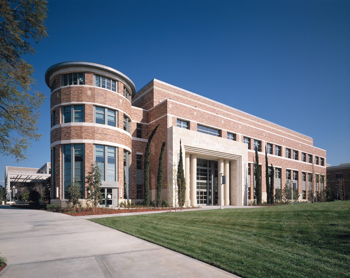 MATT construction Chapman University Leatherby Libraries Exterior Corner View