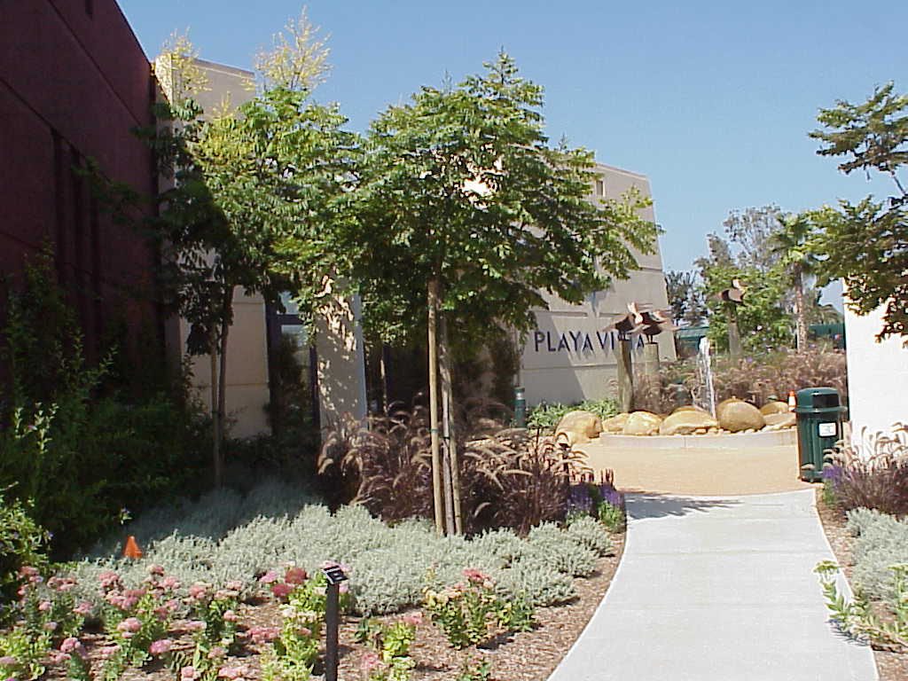 Playa Vista Visitor Center Exterior Landscaping MATT Construction