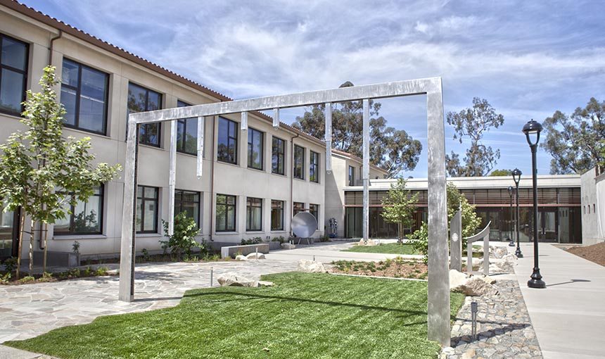 MATT construction Pomona College Millikan Laboratory Andrew Science Hall exterior courtyard steel frame landscaping