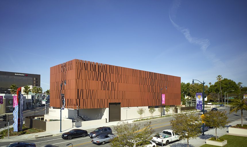 MATT construction Wallis Annenberg Center For the Performing Arts Exterior corner