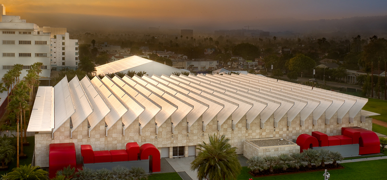 LACMA matt construction Lynda and Stewart Resnick Exhibition Pavilion at the Los Angeles County Museum of Art.