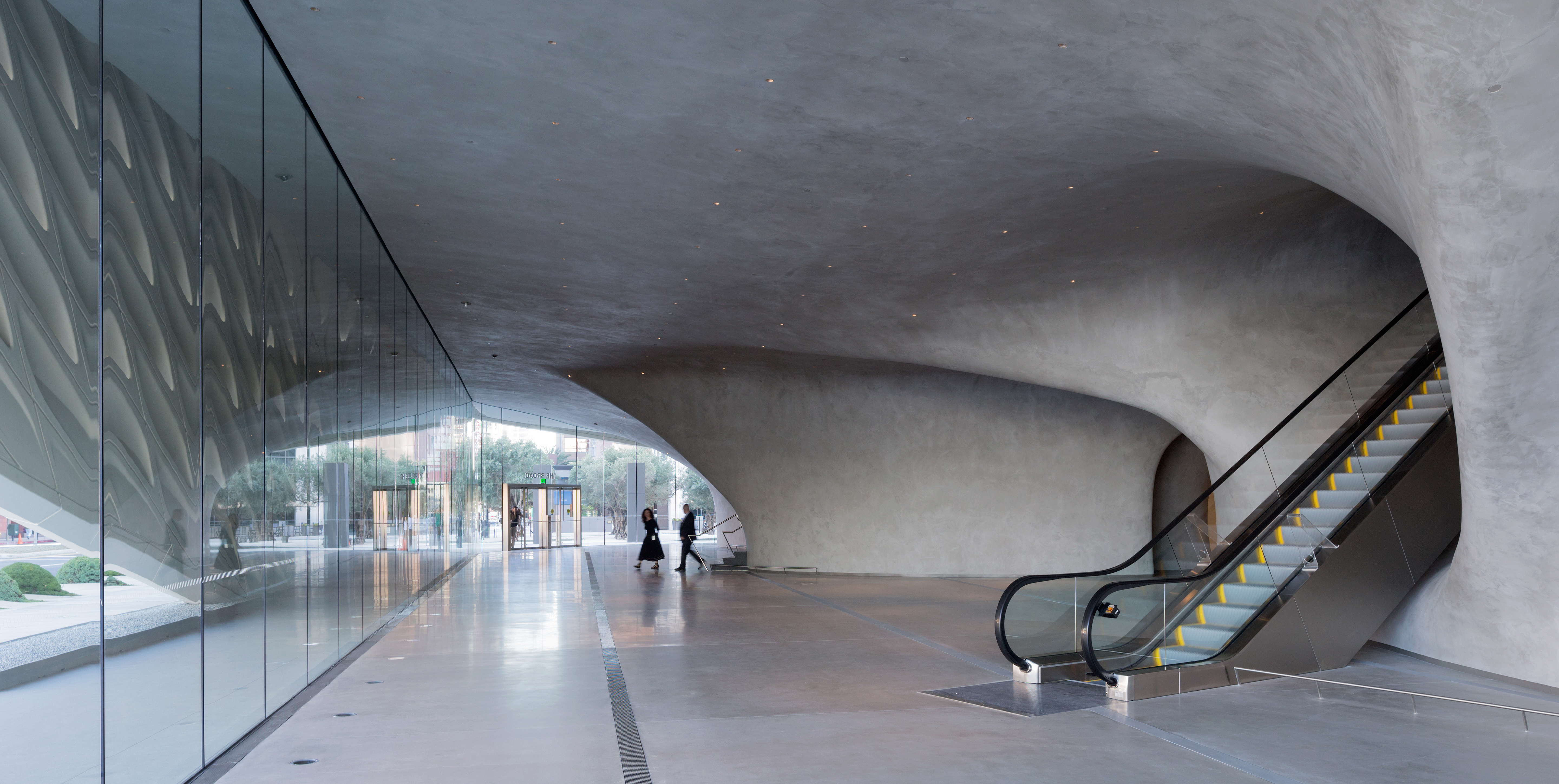 matt construction broad museum interior los angeles